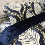 DESINER 4 PCS SUPER KING SIZE QUILT SET IN VELVET ( machine washable )