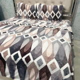 PREMIUM QUALITY KING SIZE 4 PCS DUVET COVER SET (QUILT COVER SET) WITH ANTI SKID BEDHSEET