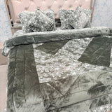 BRANDED KING SIZE 6-PIECE SUPER WARM QUILT SET WITH MATCHING CUSHIONS