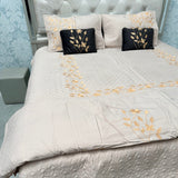 DESIGNER LUXURY 6-PIECE QUILTED BEDCOVER SET – QUEEN TO KING SIZE WITH EMBROIDERED COMFORTER & VELVET CUSHIONS