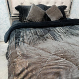 PREMIUM 6 PIECES VELVET QUILT SET IN SUPER KING SIZE
