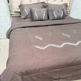 SUMMER DESINER KING SIZE COMFORTER SET WITH EMBROIDERY AND VELVET CUSIONS