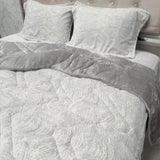 WINTER BRANDED KING SIZE PREMIUM QUILT SET WITH SUPER KING SIZE ANTI SKID BEDSHEET