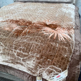 WINTER KING SIZE SUPER SOFT AND WARM QUILT CAN BE USE ON QUEEN