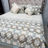 LUXURY 5-PIECE QUILTED BEDCOVER SET – QUEEN & KING SIZE