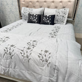 DESIGNER LUXURY 6-PIECE QUILTED BEDCOVER SET – QUEEN TO KING SIZE WITH EMBROIDERED COMFORTER & VELVET CUSHIONS