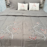 SUMMER DESINER ROYAL LOOK 6 PCS BEDCOVER SET WITH COMFORTER AND EMBROIDERY
