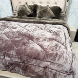 TITLIS PREMIUM 6-PIECE REVERSIBLE QUILT SET WITH FITTED-TYPE SHEET – QUEEN TO KING SIZE