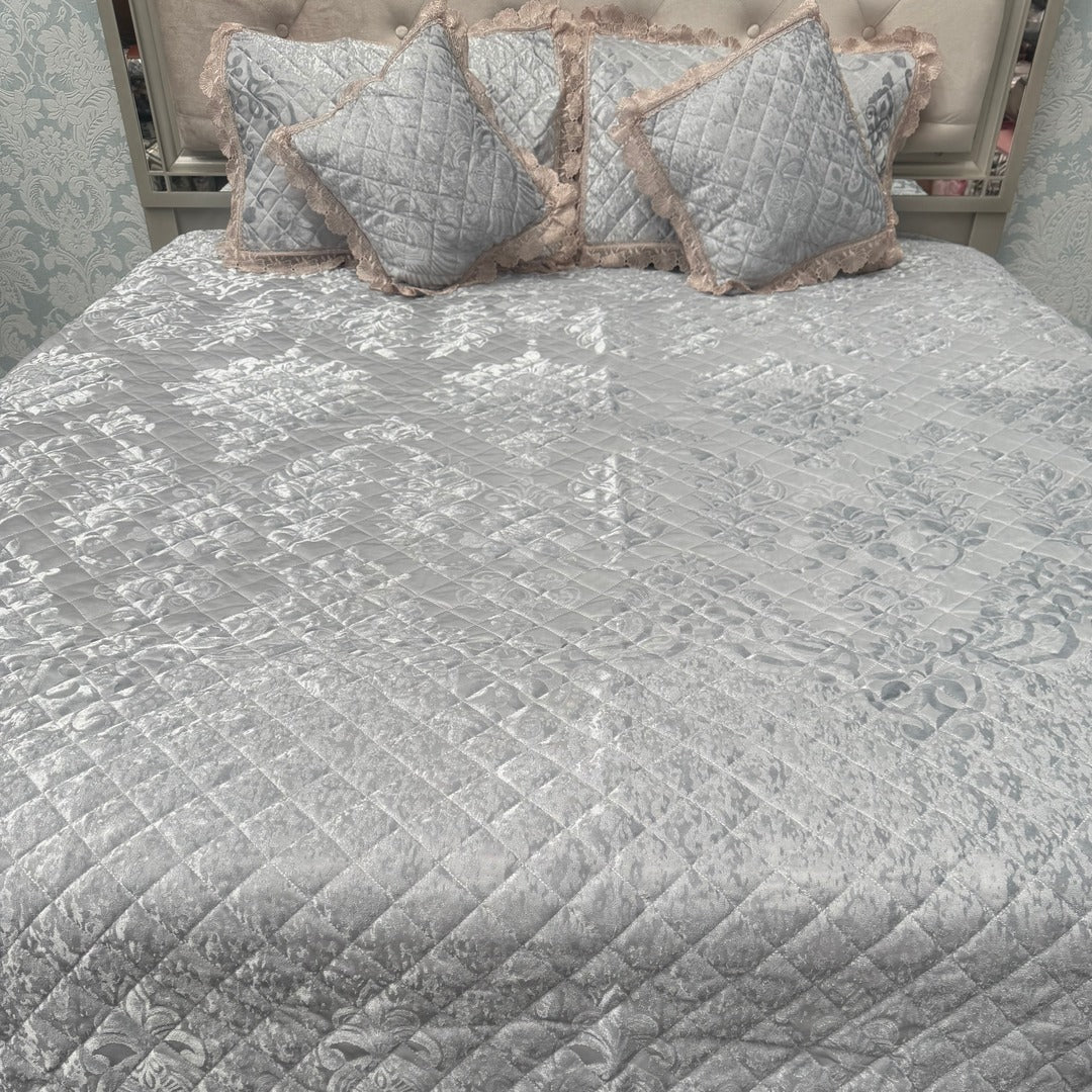 TURKISH STYLE DESIGNER VELVET BEDCOVER SET – ALL SEASON LUXURY ( QUEEN TO KING SIZE)