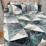 WINTER QUEEN SIZE FITTED BEDHSEET SET WITH 4 PILLOW COVERS