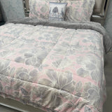 WINTER DESINER KING SIZE 5 PCS QUILT SET WITH ANTI SKID BEDSHEET ( Bedsheet can be fit on super king size)
