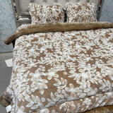 PRE ORDER ONLY WINTER WARM KING SIZE 4 PCS QUILT SET ( easily use on queen as well) available in 3 weeks ) HALF PAYMENT NOW AND HALF BEFORE WE POST THE ORDER (will contact on the given number for the balance )