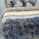 WITNTER SUPER KING SIZE QUILT SET WITH FITTED BEDSHEET AND 2 CUSIONS PREMIUM QUALITY SUPER WARM SET