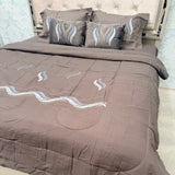 SUMMER DESINER KING SIZE COMFORTER SET WITH EMBROIDERY AND VELVET CUSIONS