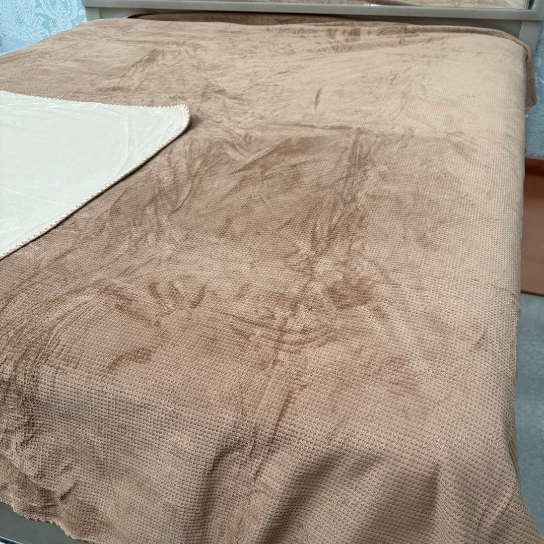 KING SIZE JAPENSE REVERSIBLE BLANKET
