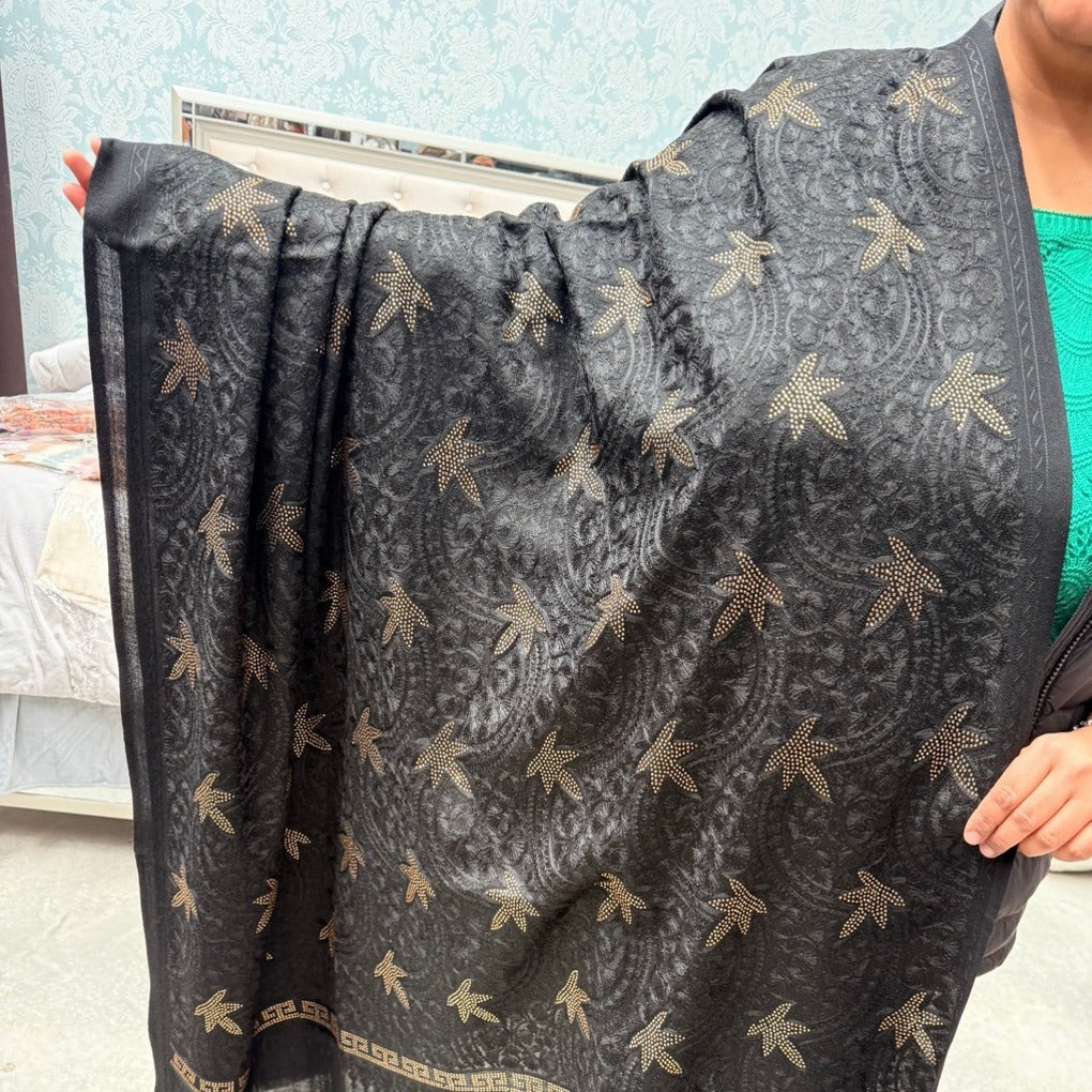 PREMIUM PASHMINA THREAD EMBROIDERY SHAWL – FULL WARM SARDARI LOOK