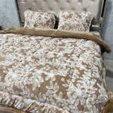 PRE ORDER ONLY WINTER WARM KING SIZE 4 PCS QUILT SET ( easily use on queen as well) available in 3 weeks ) HALF PAYMENT NOW AND HALF BEFORE WE POST THE ORDER (will contact on the given number for the balance )