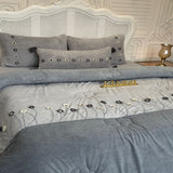 LUXURIOUS EXTRA WARM QUILT SET WITH FITTED SHEET ( queen to king size)