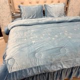 PREMIUM DESINER KING SIZE QUILT SET WITH EMBROIDERY AND HEAVY BEDCOVER