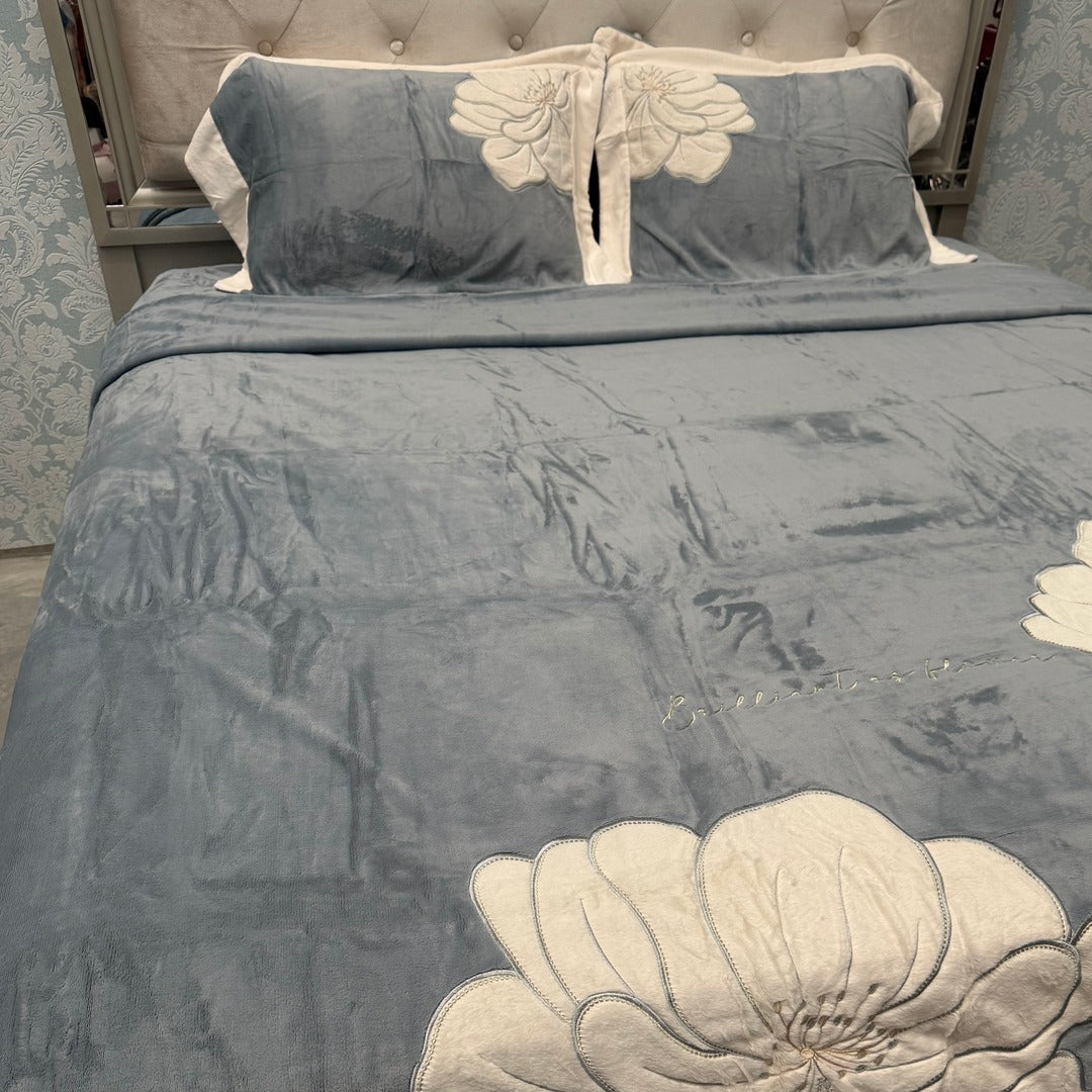 WINTER LUXURIOUS EMBROIDERY DUVET SET (4 PC) KING TO SUPER KING SIZE