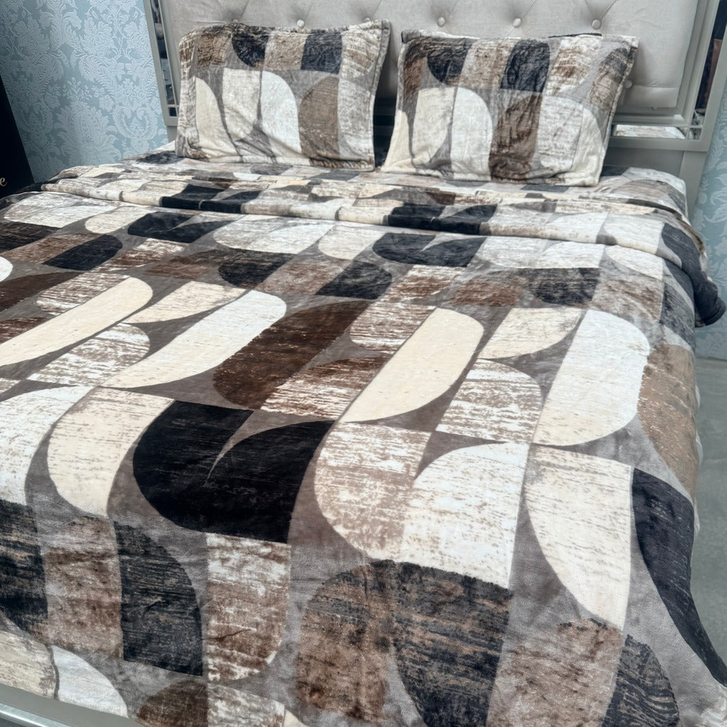 WINTER WARM QUEEN SIZE 4 PCS QUILT COVER SET