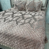ROYAL DESINER BEDCOVER SET KING SIZE IN 5 PCS VELVET