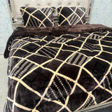 WINTER SUPER KING SIZE 4 PCS QUILT SET WOTH ANTI SKID BEDHSEET