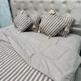 LUXURY REVERSIBLE COMFORTER SET WITH MATCHING PILLOW COVERS & CUSHIONS