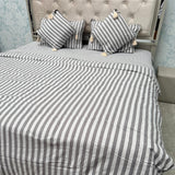 LUXURY REVERSIBLE COMFORTER SET WITH MATCHING PILLOW COVERS & CUSHIONS